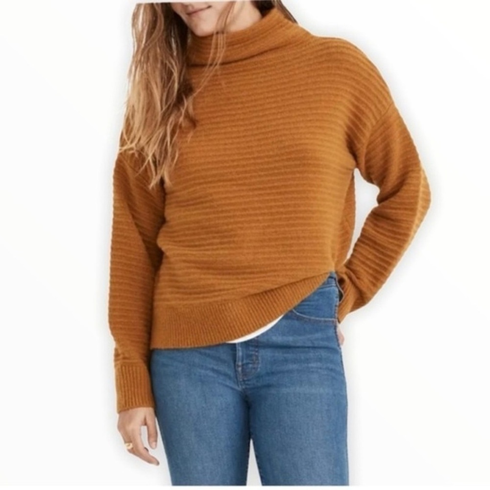 Madewell Belmont Mockneck Sweater in Coziest Yarn in orange.